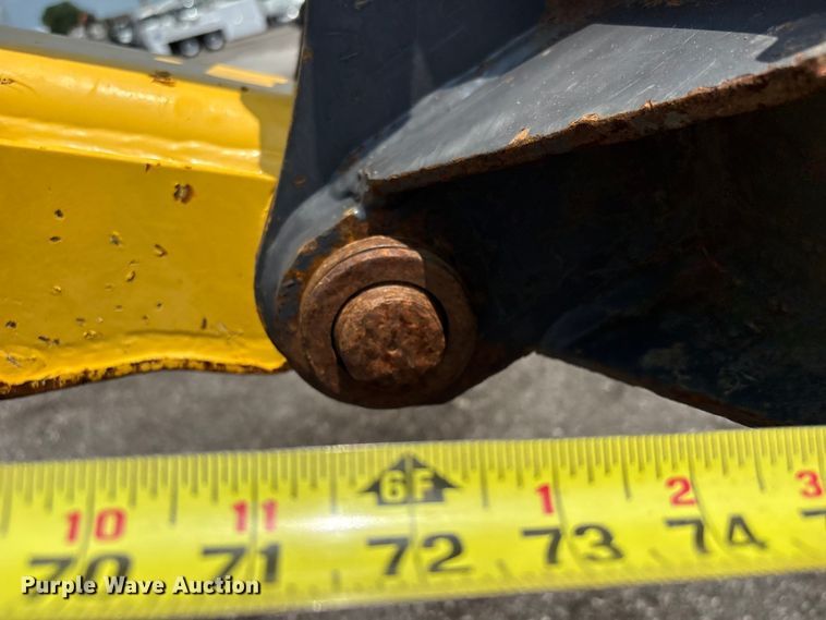 image for item EG9143 2006 New Holland B95TC Backhoe