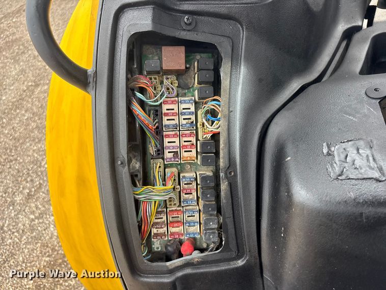 image for item EG9143 2006 New Holland B95TC Backhoe