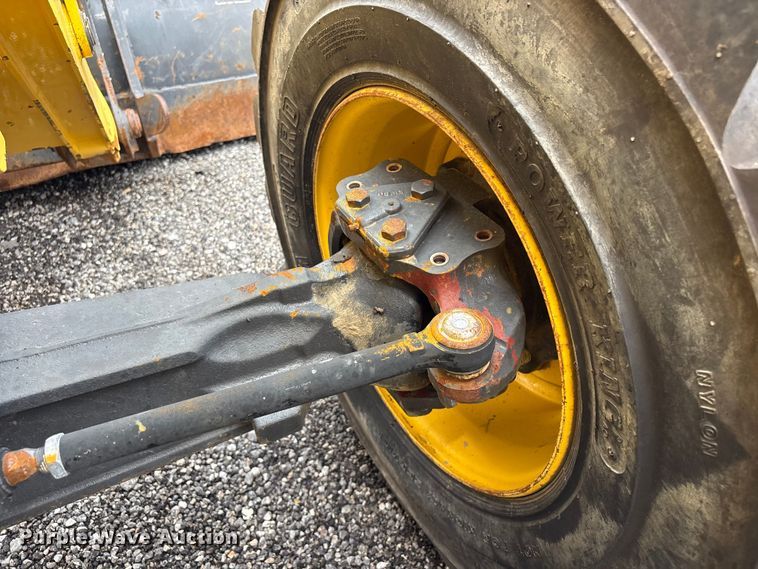 image for item EG9143 2006 New Holland B95TC Backhoe
