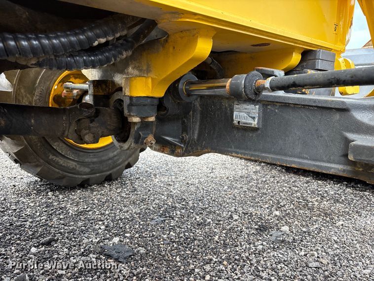 image for item EG9143 2006 New Holland B95TC Backhoe