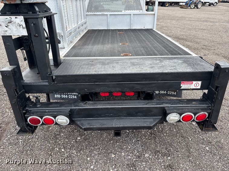 image for item EG9150 2008 Ford F550 crane truck