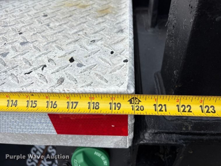 image for item EG9150 2008 Ford F550 crane truck