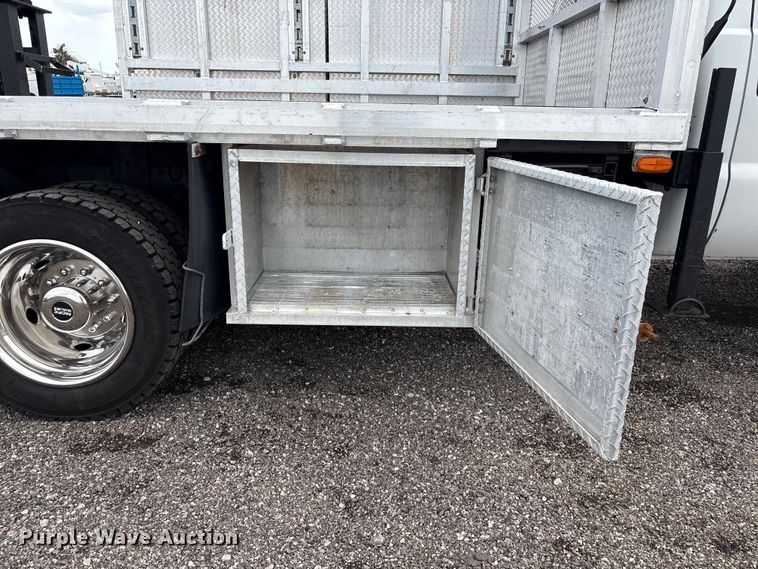 image for item EG9150 2008 Ford F550 crane truck