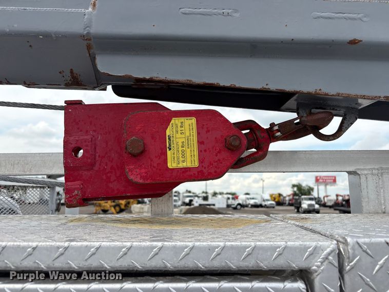 image for item EG9150 2008 Ford F550 crane truck