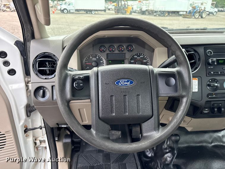 image for item EG9150 2008 Ford F550 crane truck