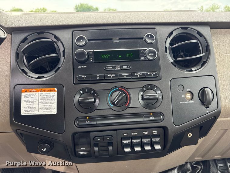 image for item EG9150 2008 Ford F550 crane truck