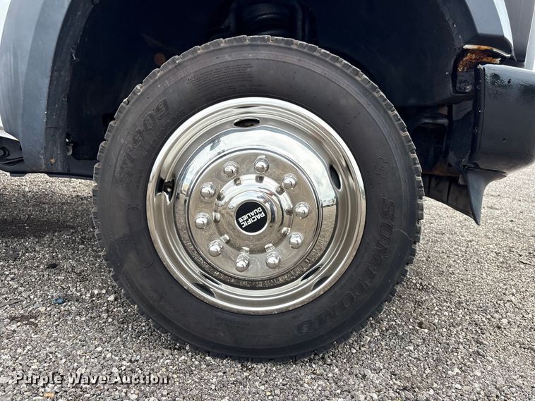 image for item EG9150 2008 Ford F550 crane truck