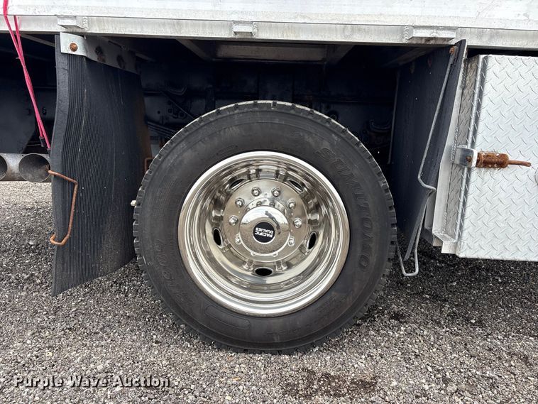 image for item EG9150 2008 Ford F550 crane truck