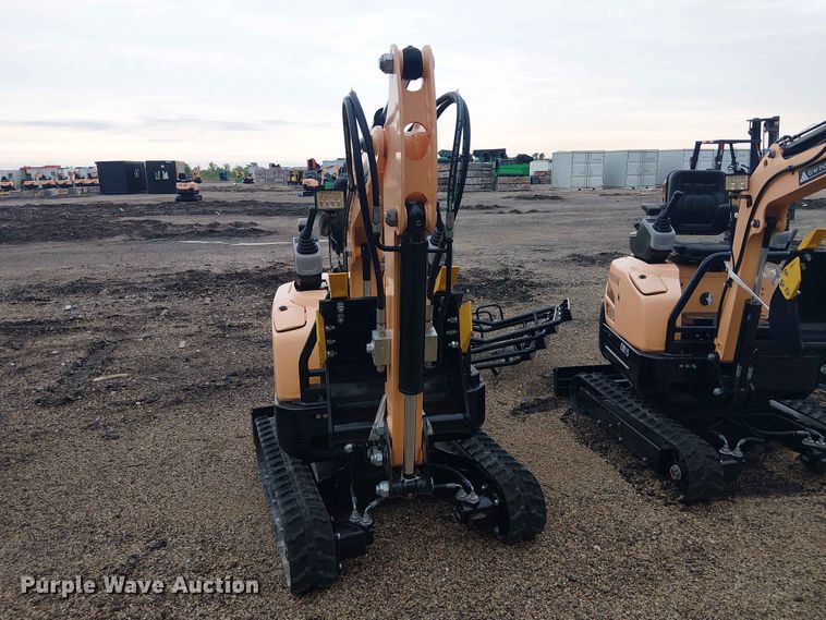 image for item EH4090 2024 Erie Industries EM15 mini excavator