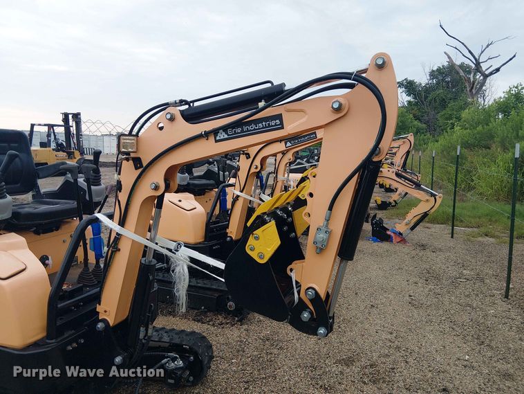 image for item EH4090 2024 Erie Industries EM15 mini excavator