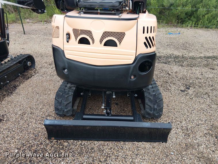 image for item EH4090 2024 Erie Industries EM15 mini excavator