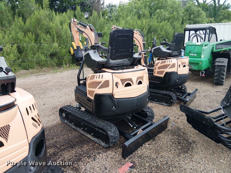 image for item EH4091 2024 Erie Industries EM15 mini excavator