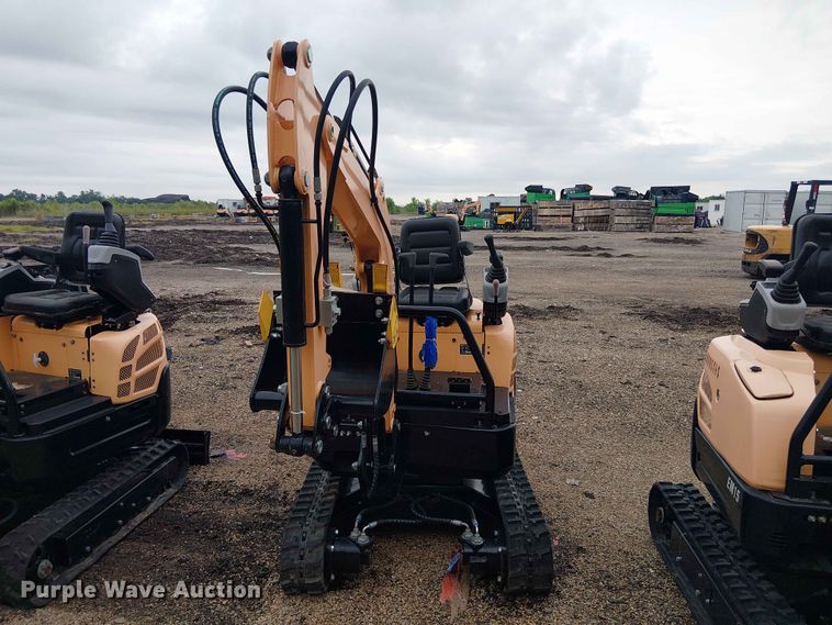 image for item EH4092 2024 Erie Industries EM15 mini excavator