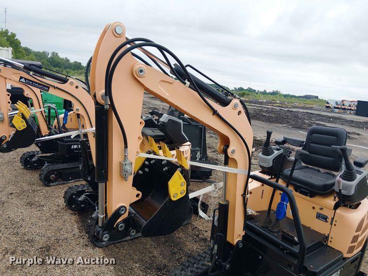 image for item EH4092 2024 Erie Industries EM15 mini excavator