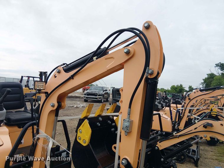 image for item EH4092 2024 Erie Industries EM15 mini excavator