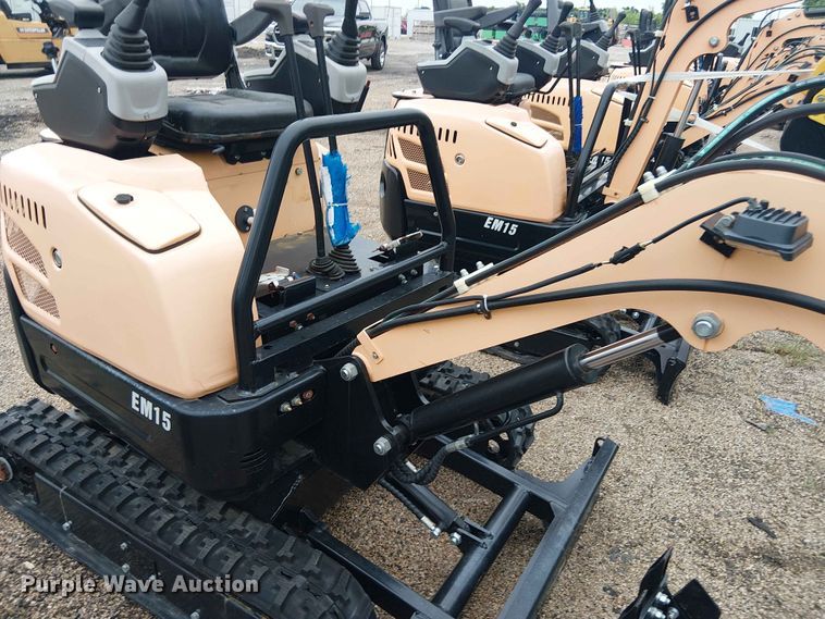 image for item EH4093 Erie Industries EM15 mini excavator
