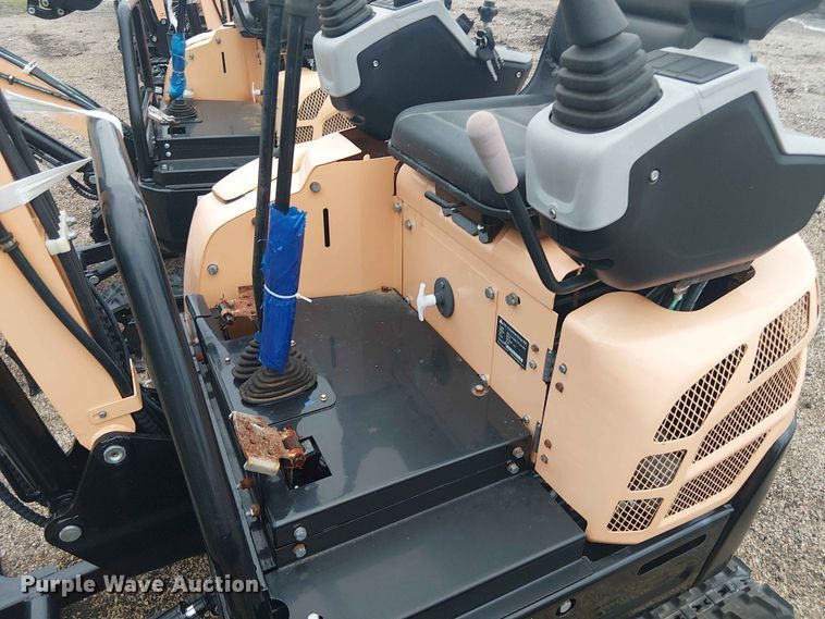 image for item EH4094 2024 Erie Industries EM15 mini excavator