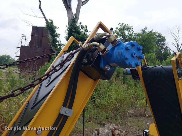image for item EH4105 Valley Pioneer QSP135 jaw crusher
