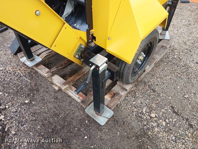 image for item EH4107 Valley Pioneer QSP135 jaw crusher