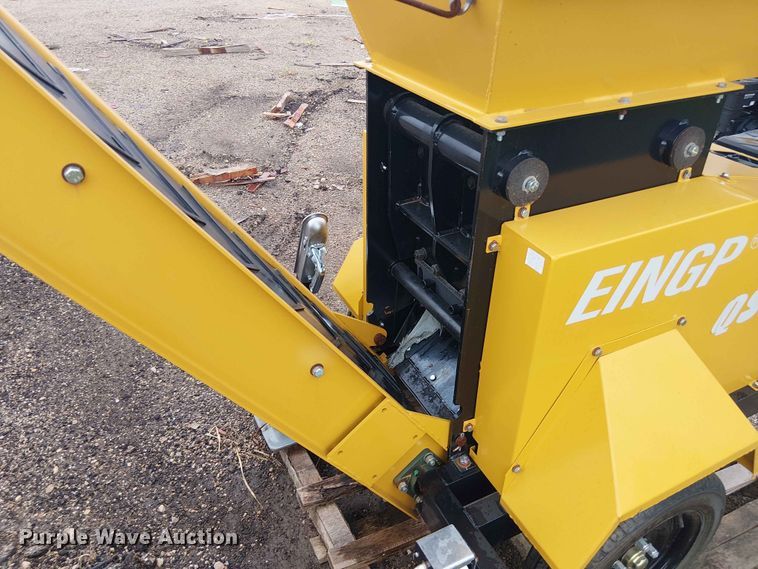 image for item EH4107 Valley Pioneer QSP135 jaw crusher