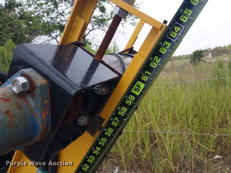 image for item EH4107 Valley Pioneer QSP135 jaw crusher