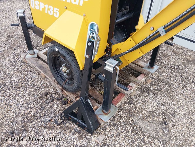 image for item EH4109 Valley Pioneer QSP135 jaw crusher