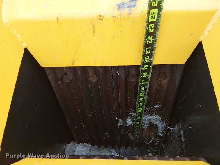 image for item EH4109 Valley Pioneer QSP135 jaw crusher