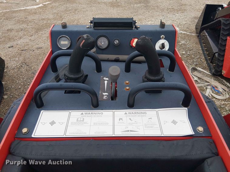 image for item EH4149 Erie Industries SCL850 compact utility loader