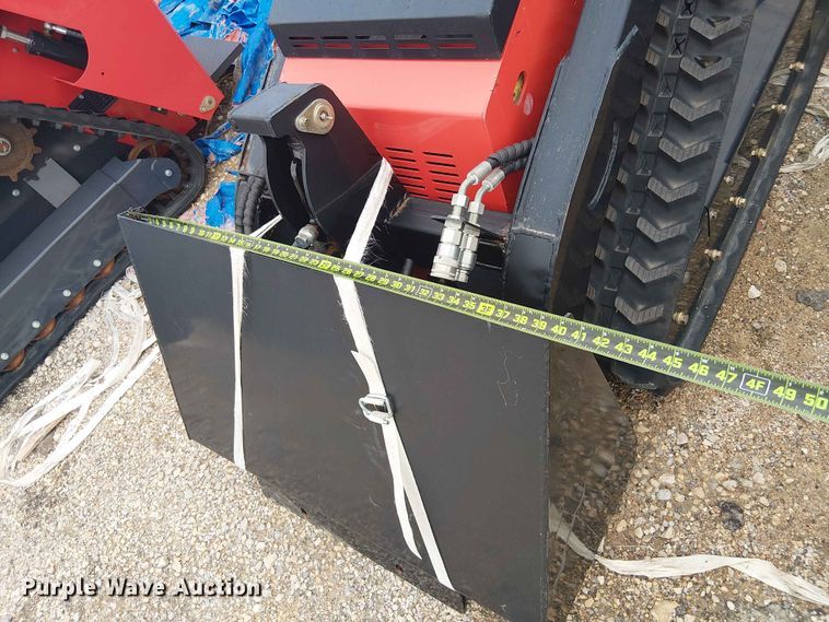 image for item EH4151 2024 Erie industries SCL850 compact utility loader