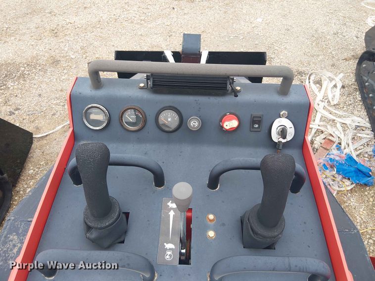 image for item EH4151 2024 Erie industries SCL850 compact utility loader