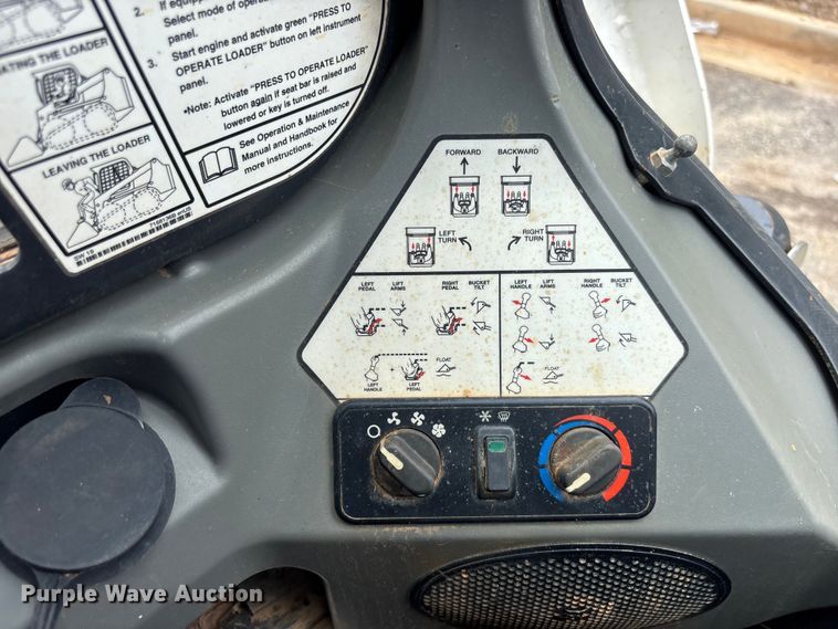 image for item EM5108 2022 Bobcat T770 tracked skid steer loader