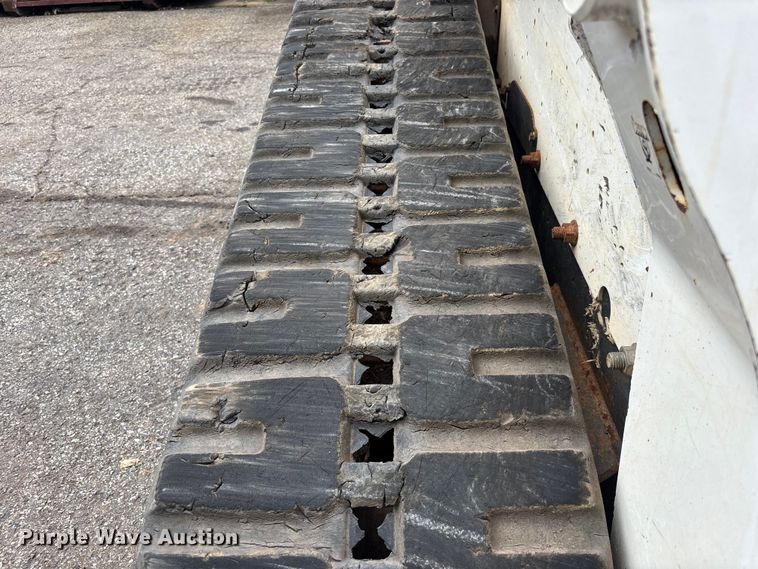 image for item EM5108 2022 Bobcat T770 tracked skid steer loader