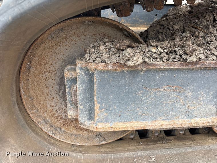 image for item EM5108 2022 Bobcat T770 tracked skid steer loader
