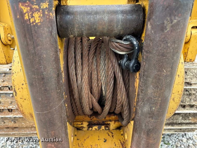 image for item EO4319 1997 Caterpillar D4C Series III dozer