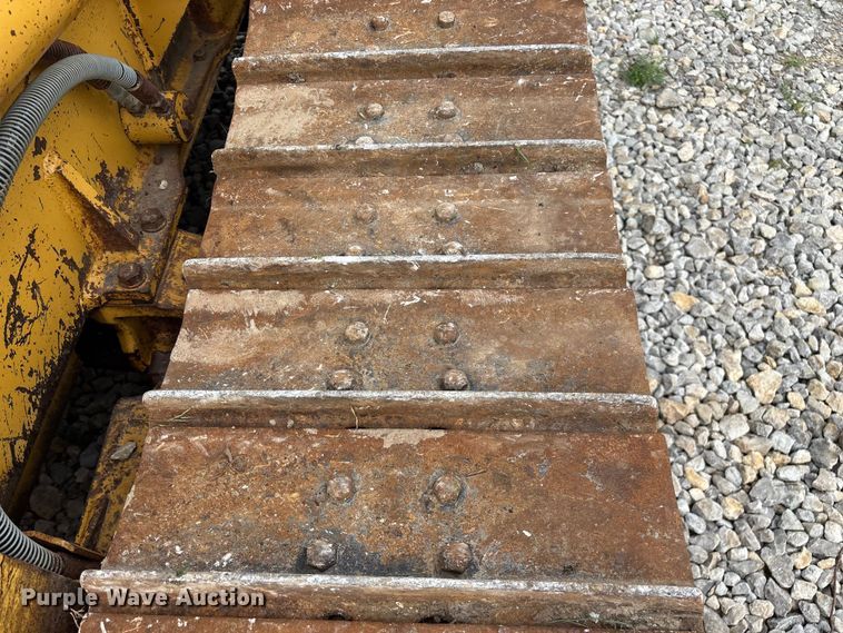 image for item EO4319 1997 Caterpillar D4C Series III dozer