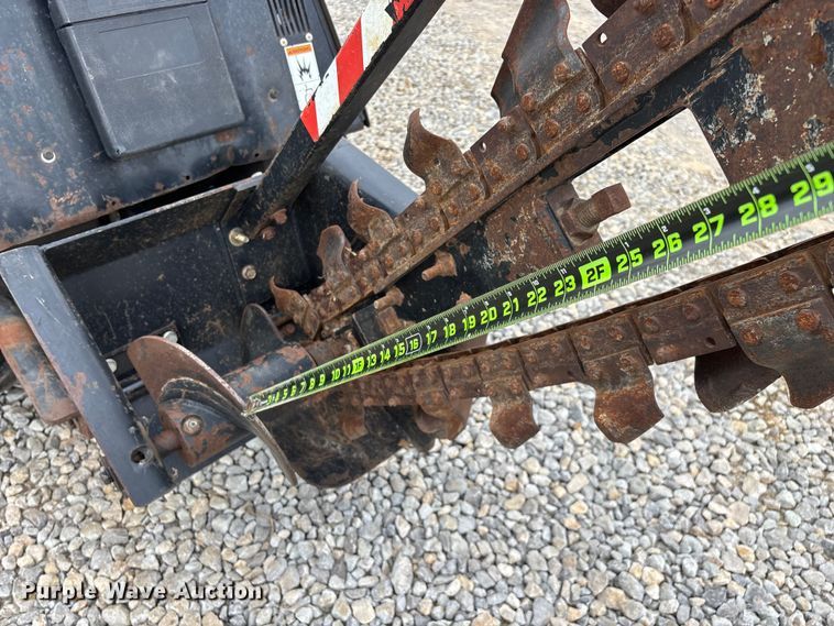image for item EO4320 2013 Ditch Witch 410SX trencher