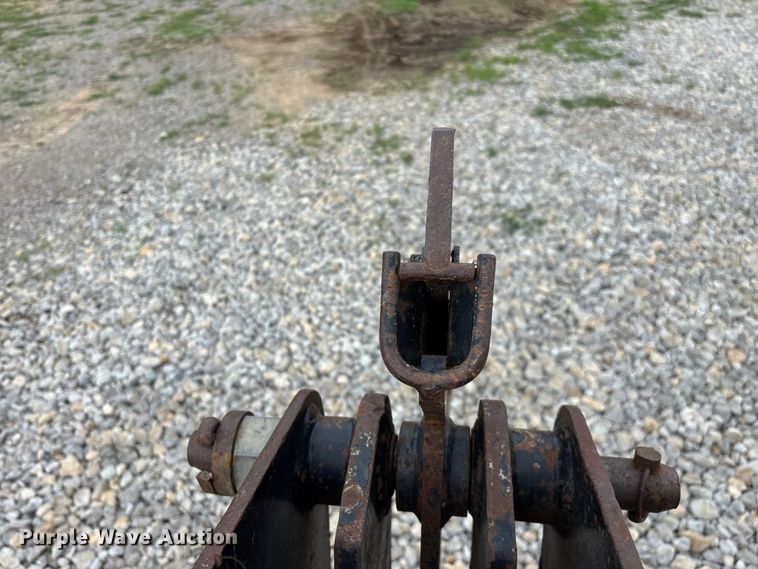 image for item EO4320 2013 Ditch Witch 410SX trencher