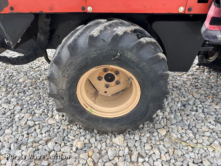 image for item EO4320 2013 Ditch Witch 410SX trencher