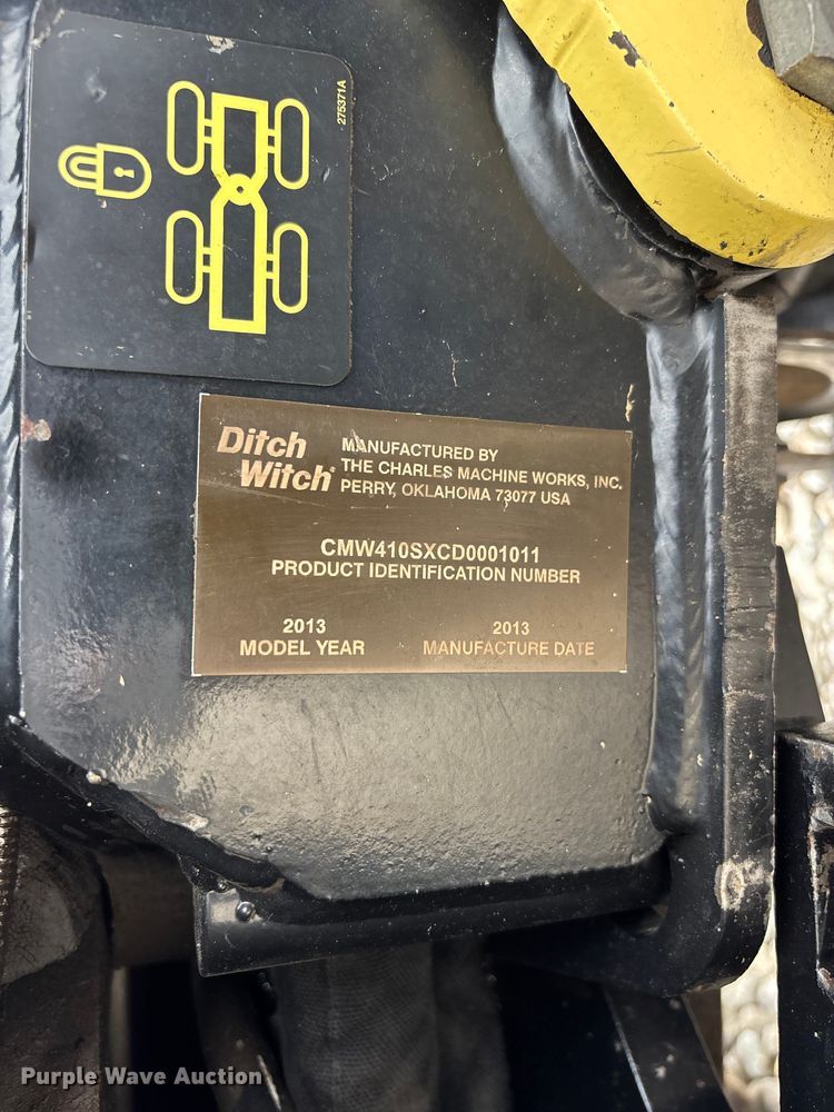 image for item EO4320 2013 Ditch Witch 410SX trencher