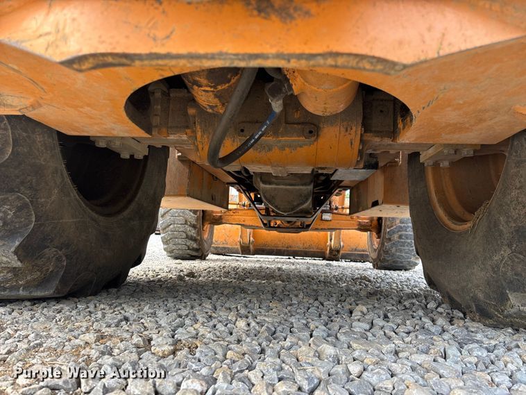 image for item EO4321 2000 Case 580L Series 2 backhoe