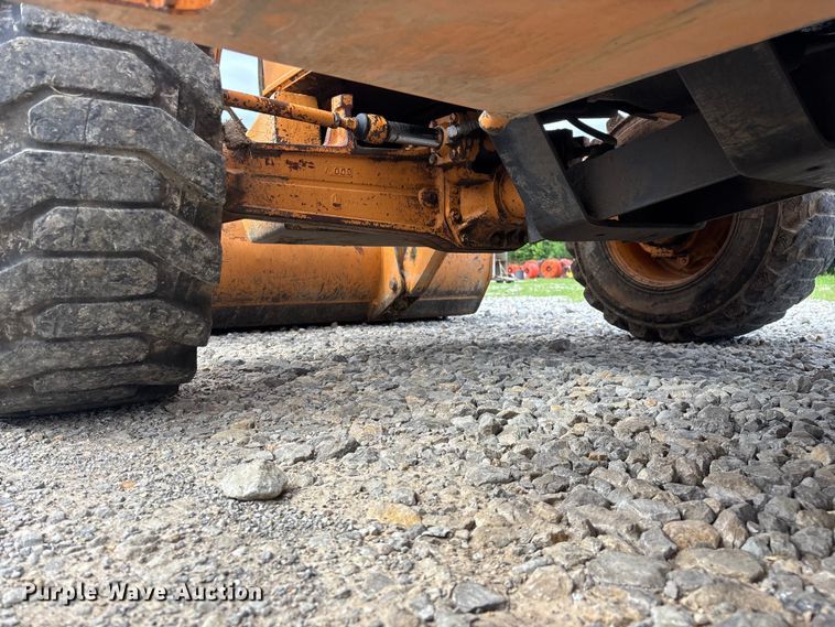 image for item EO4321 2000 Case 580L Series 2 backhoe