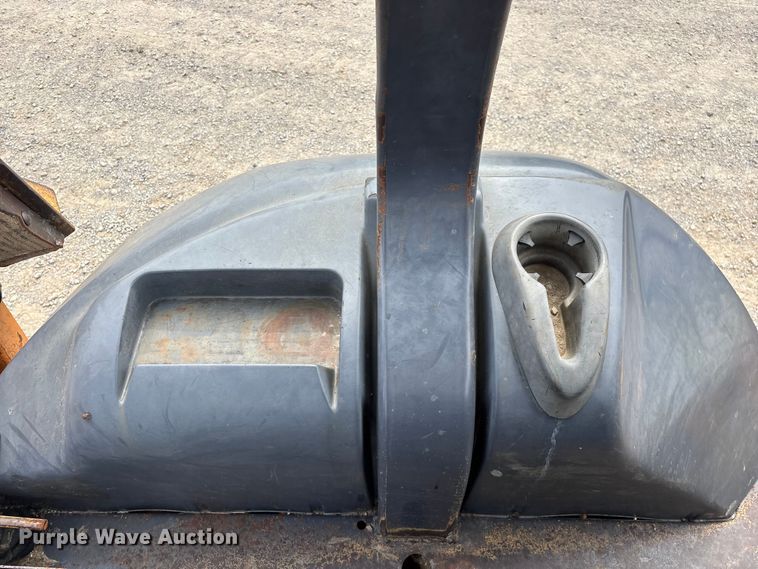 image for item EO4321 2000 Case 580L Series 2 backhoe