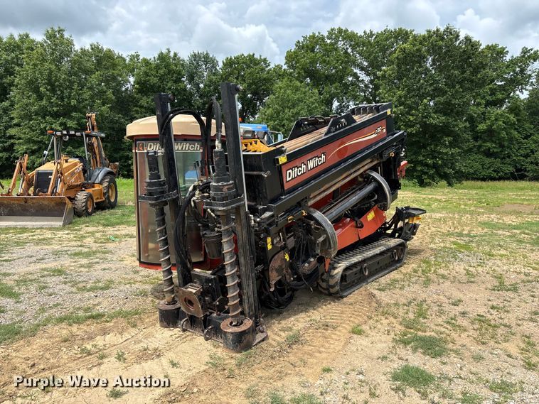 image for item EO4322 2015 Ditch Witch JT30 All Terrain directional boring unit