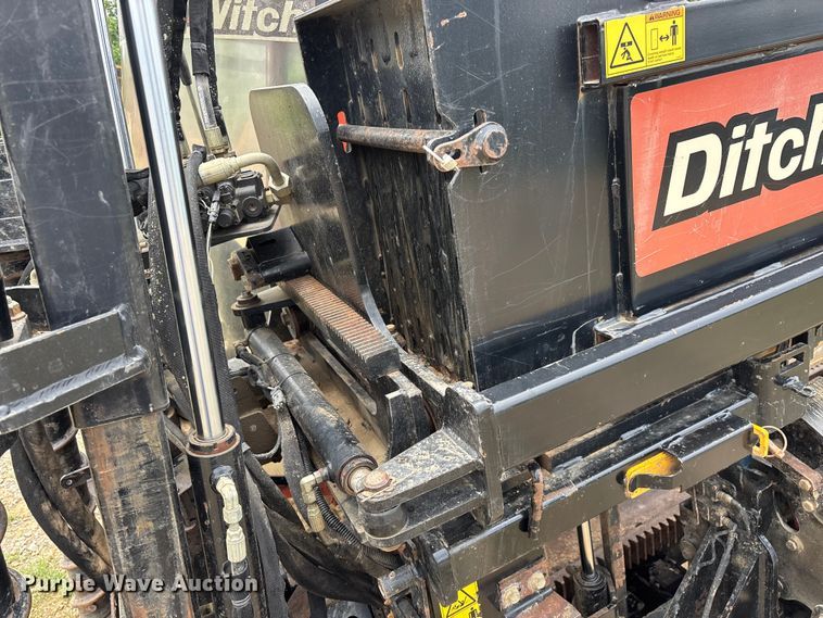 image for item EO4322 2015 Ditch Witch JT30 All Terrain directional boring unit