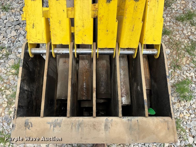 image for item EO4323 (43) Ditch Witch JT3020 dirt drill stems 
