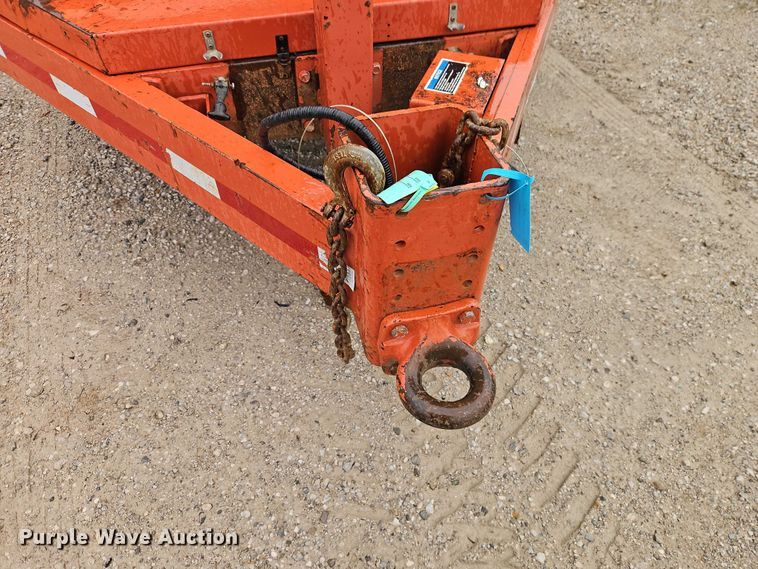 image for item EO7331 2013 Ditch Witch FX30 vacuum trailer