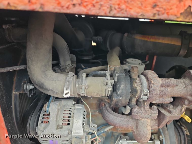 image for item EO7331 2013 Ditch Witch FX30 vacuum trailer