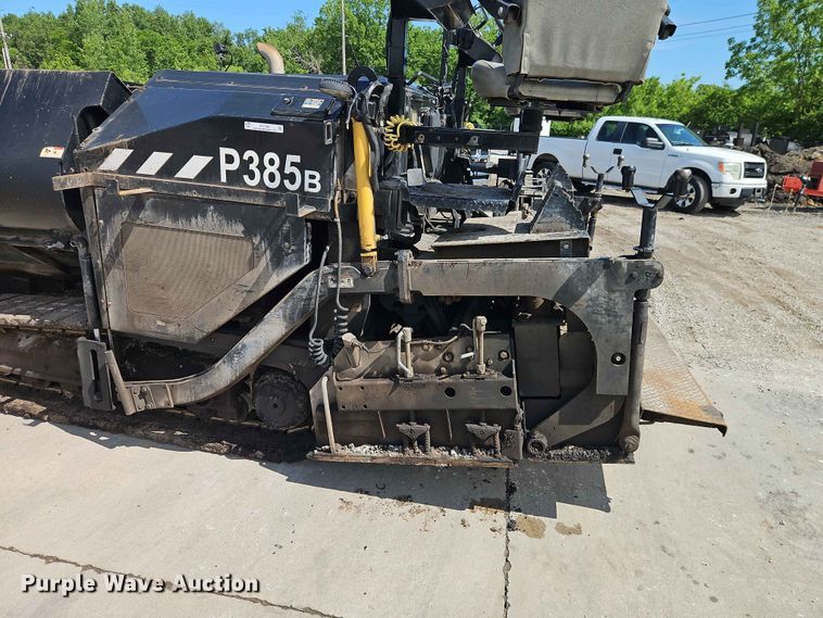image for item EO7385 Weiler P385B paver