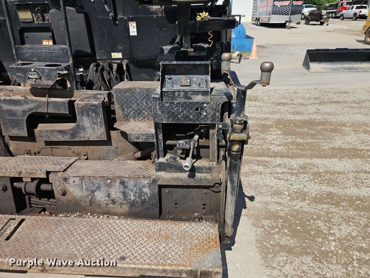 image for item EO7385 Weiler P385B paver