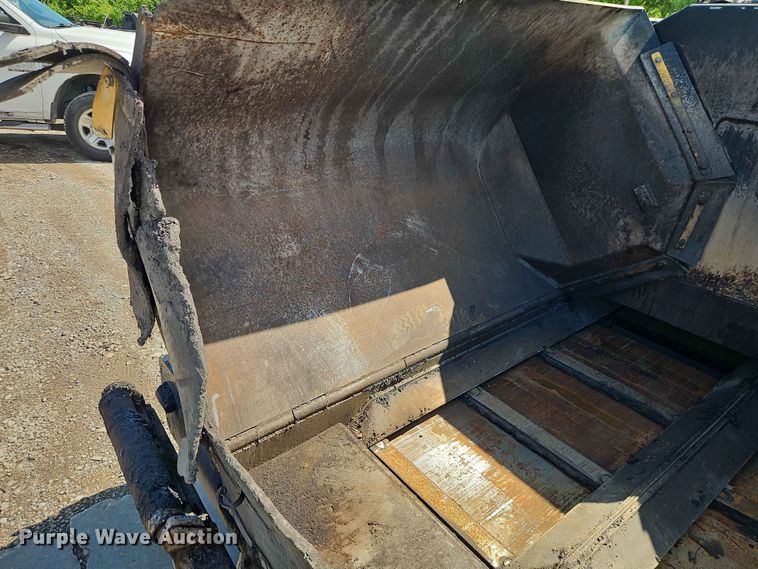 image for item EO7385 Weiler P385B paver
